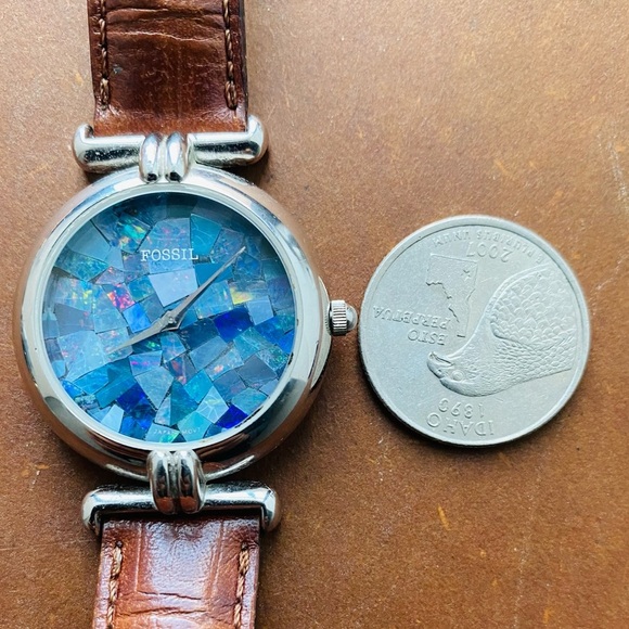1980’s FOSSIL ABALONE WATCH - Picture 3 of 7